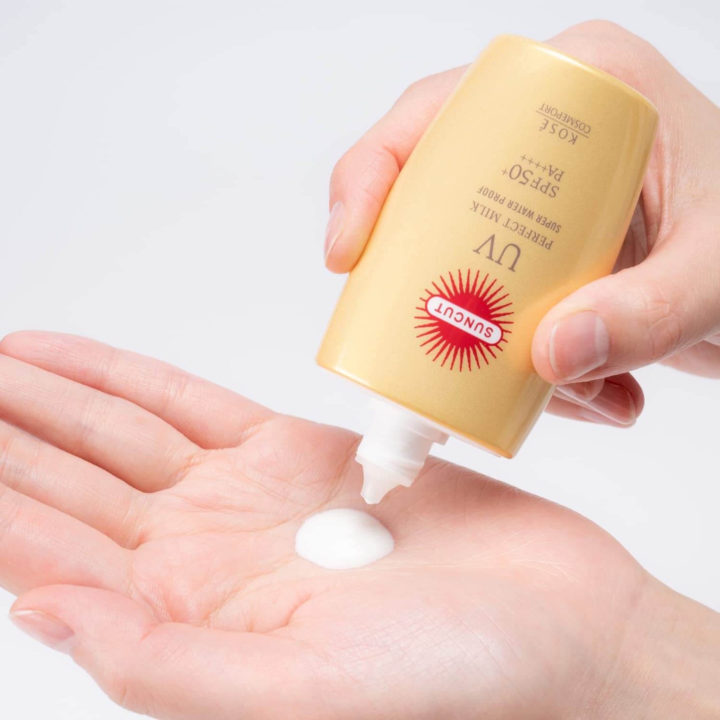 KOSE Suncut Perfect UV Milk SPF 50+ PA++++ 50ml - Latte solare giapponese waterproof