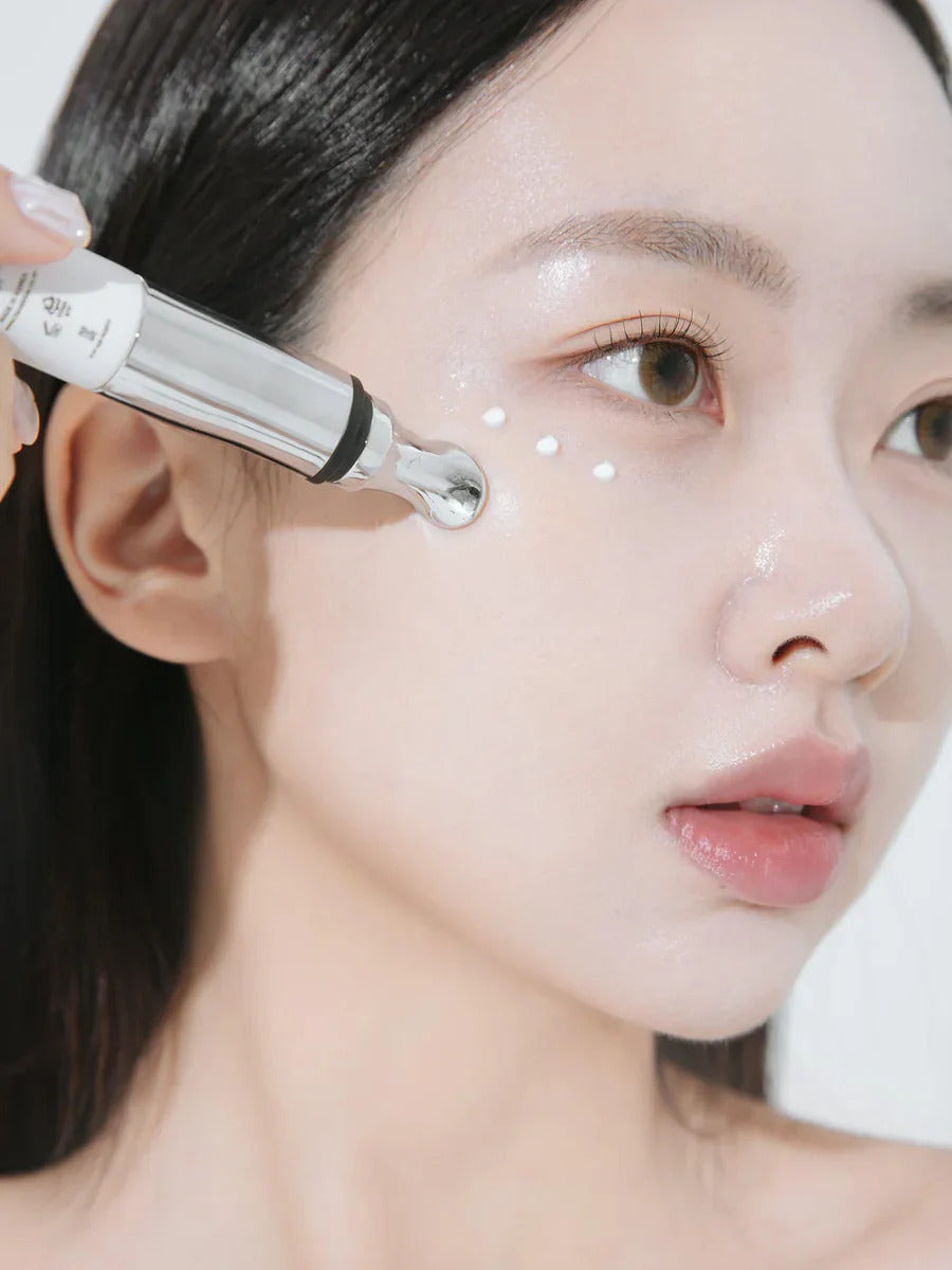 HEVEBLUE Black Yuja Bean Lifting Auto Eye Cream 15ml - Contorno occhi con testina vibrante